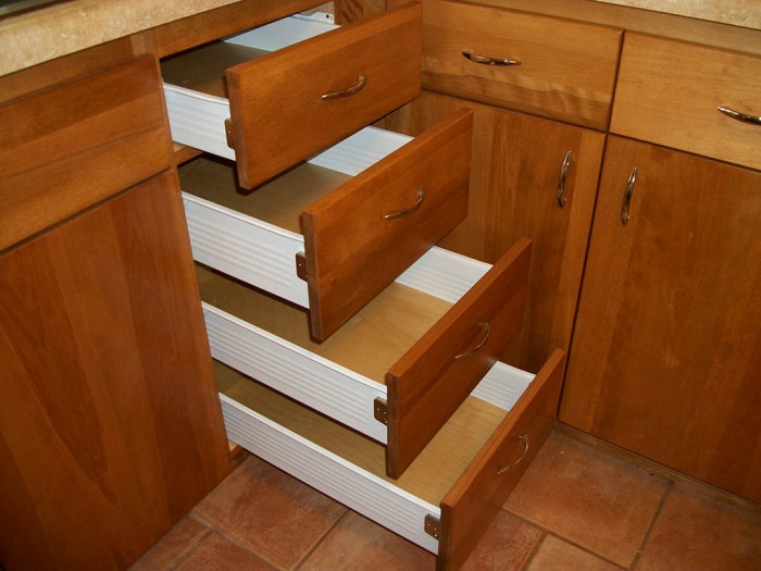 Bunting Drawer Bank