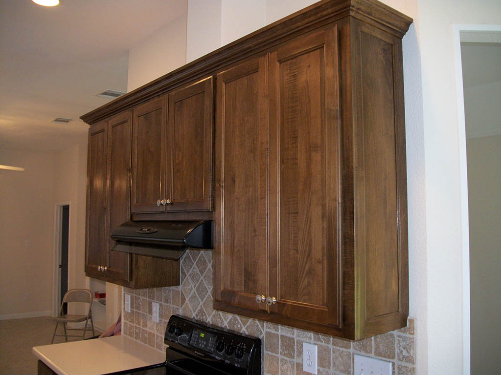 Uppers Over Stove | HealthyCabinetmakers.com