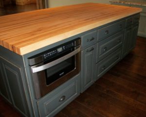 Microwave Cabinet | HealthyCabinetmakers.com